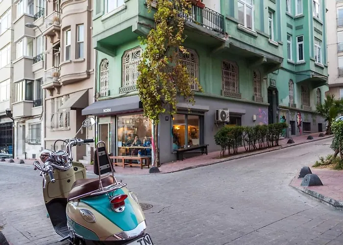 Duplex Modern Gem With Terrace *