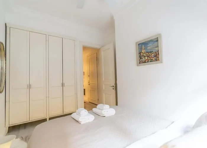 Duplex Modern Gem With Terrace Apartmán